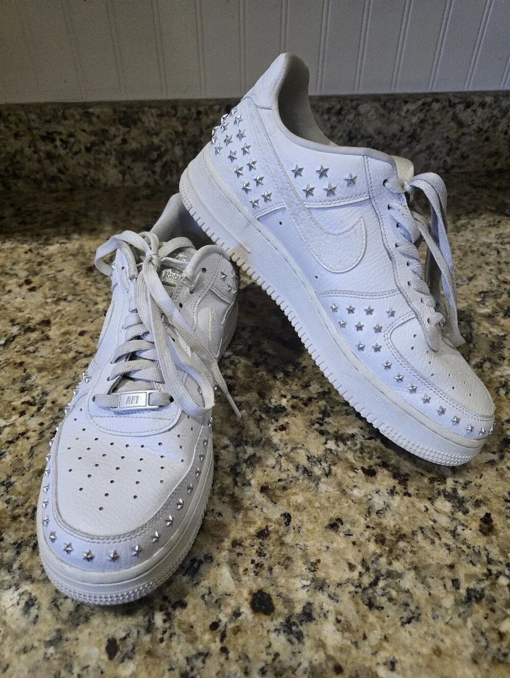 Nike Air Force 1 Low Star-Studded White Size 9.5